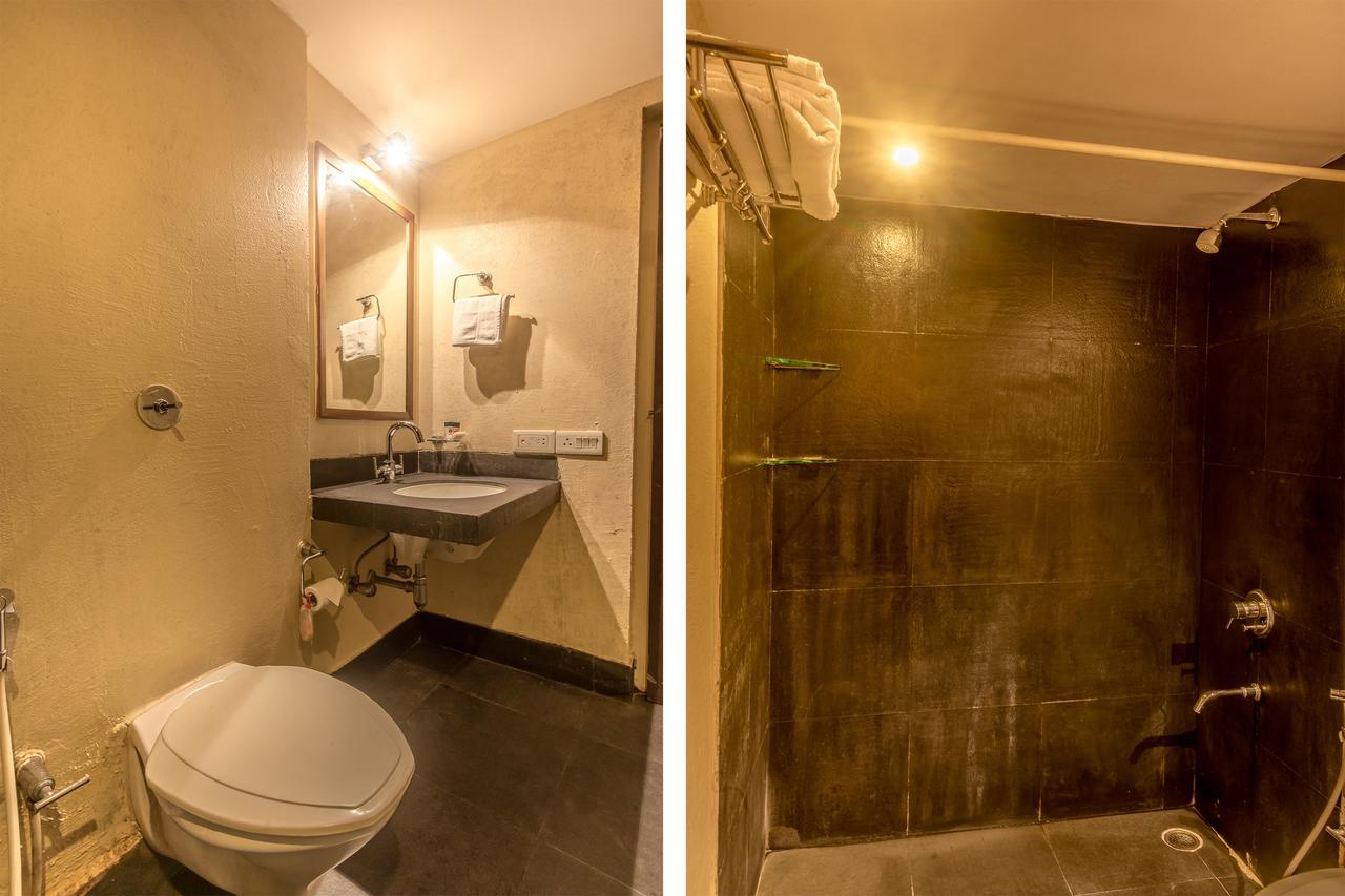 Oyo Flagship 584 Santacruz East Hotel Malad Exterior photo